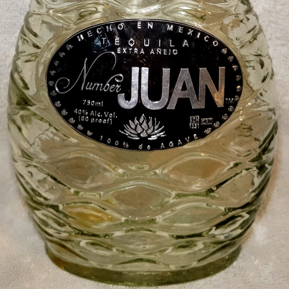 AGAVE PLANT BOTTLE CLEAR NUMBER JUAN